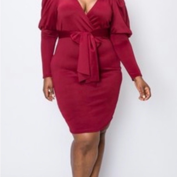 Women’s Clothing - Picture 6 of 16